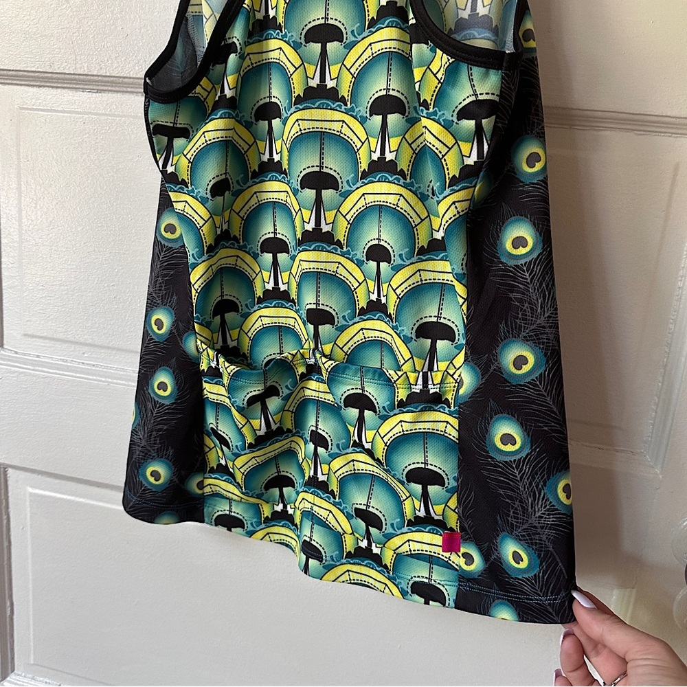3/$20💥 Terry Women’s Cycling Tank Top‎ S 1/4 Zip Stretch Colorful Geometric - Picture 8 of 17